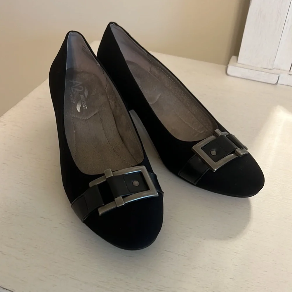 A2 by AEROSOLES Women’s A2 Heel Rest Sketch Pad / Size 9 / Excellent Condition
